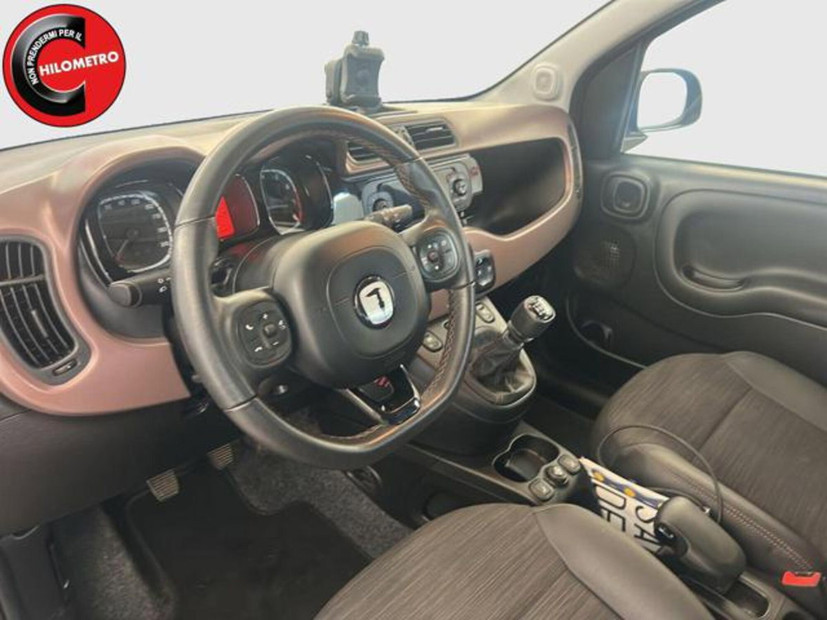 Fiat Panda 1.0 FireFly S&S Hybrid Trussardi (7)