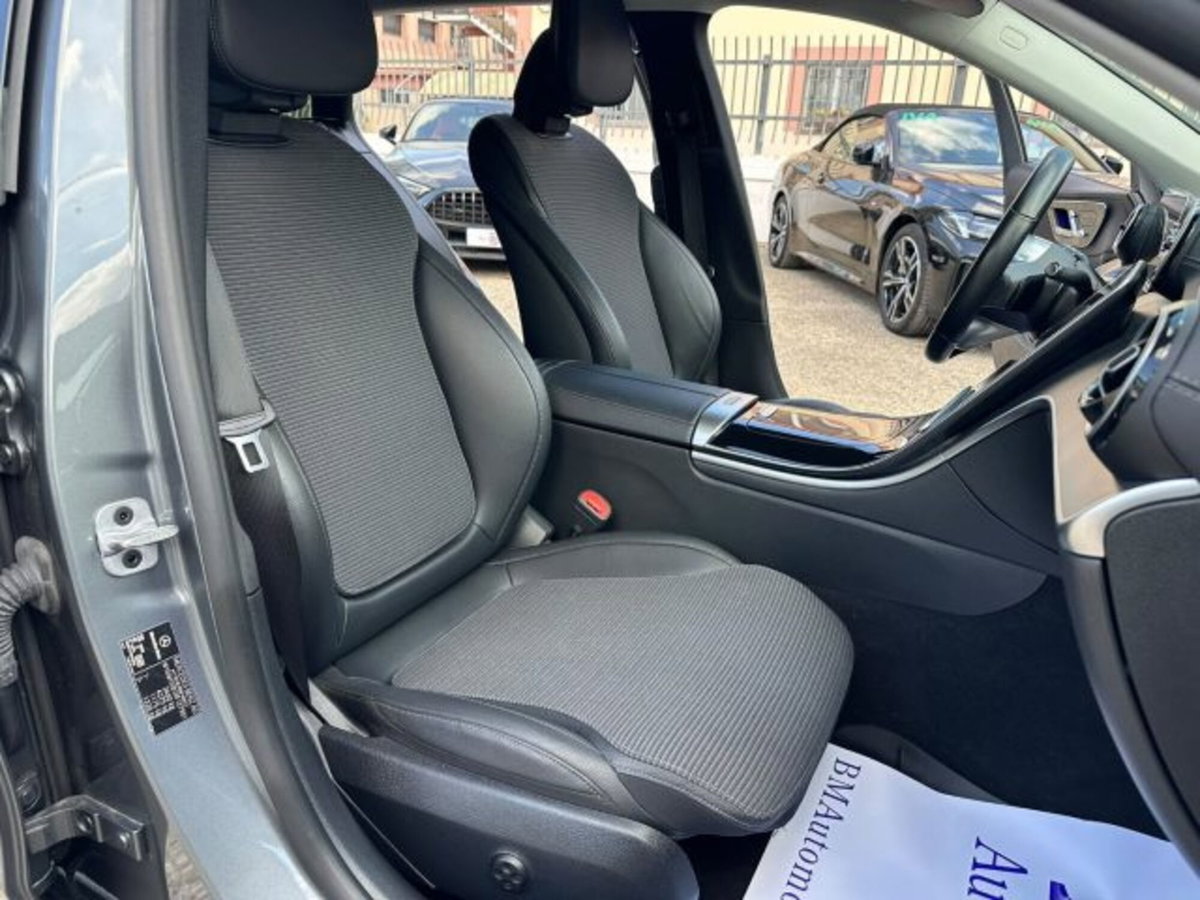 Mercedes-Benz Classe C Station Wagon 220 d Mild hybrid 4Matic Premium Pro All-Terrain (7)