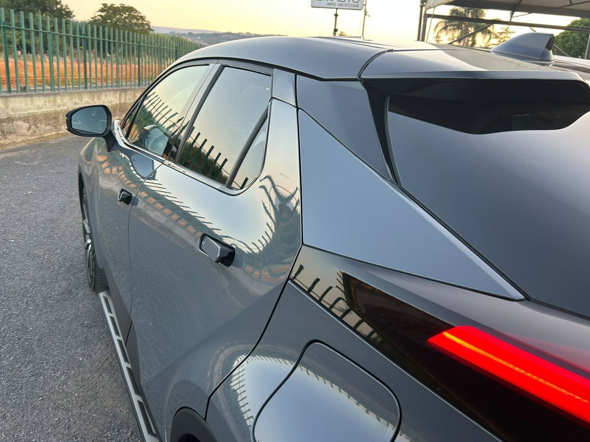 Toyota Toyota C-HR 2.0 phev GR Sport Premiere fwd e-cvt (11)