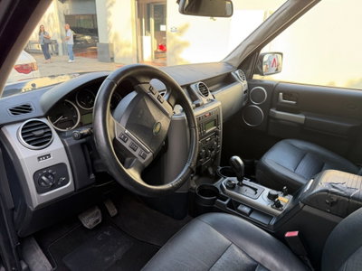 Land Rover Discovery 3 2.7 TDV6 HSE (6)