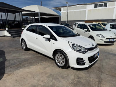 Kia Rio 1.4 CRDi 5p. Cool usata