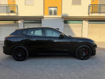 Maserati Levante Levante MHEV 330 CV AWD GT (4)