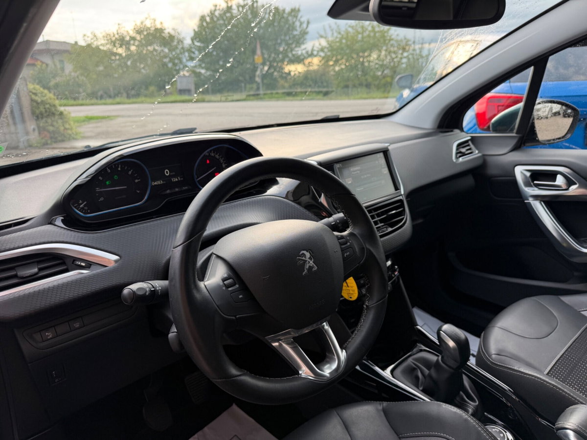 Peugeot 2008 Turbo 110 S&S Allure (10)