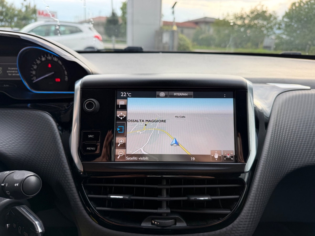 Peugeot 2008 Turbo 110 S&S Allure (17)