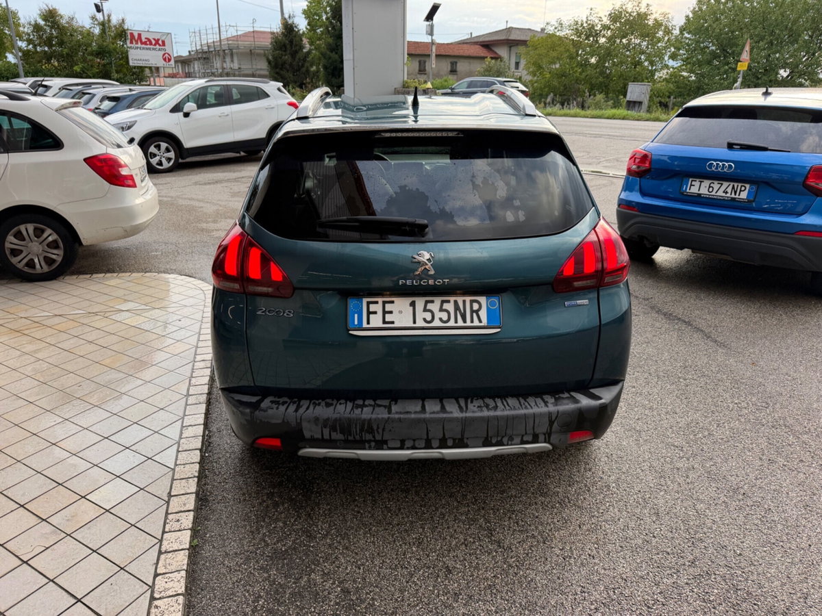 Peugeot 2008 Turbo 110 S&S Allure (6)