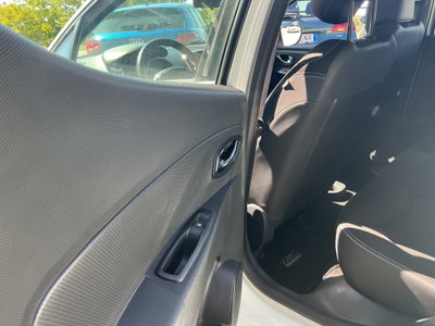 Renault Clio 1.5 dCi 8V 75CV 5 porte Costume National (17)