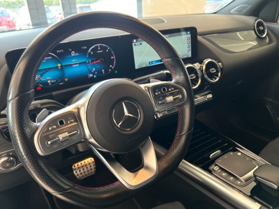 Mercedes-Benz GLA SUV 200 d Automatic 4Matic Premium (9)