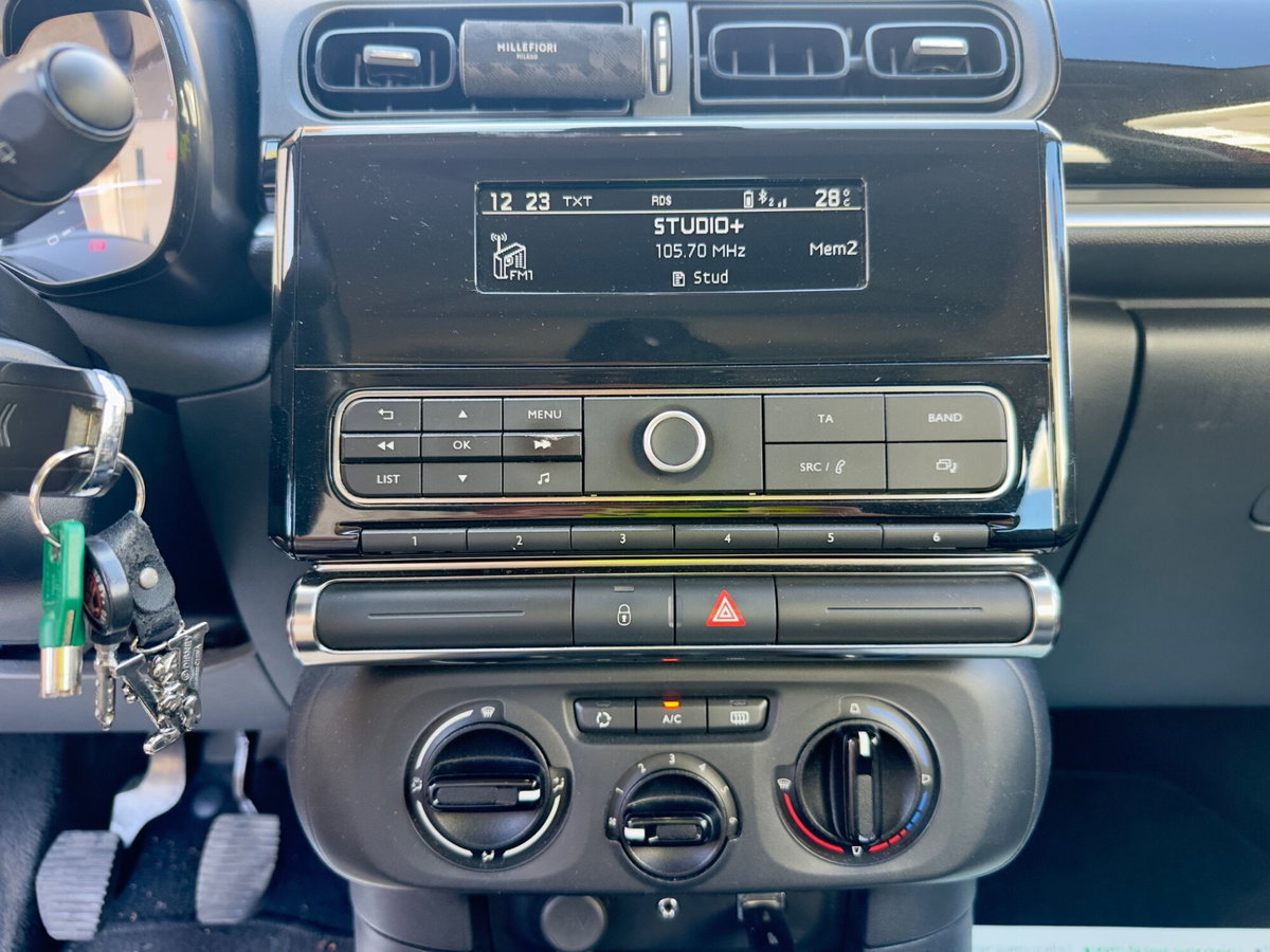 Citroen C3 BlueHDi 75 S&S Elle (12)
