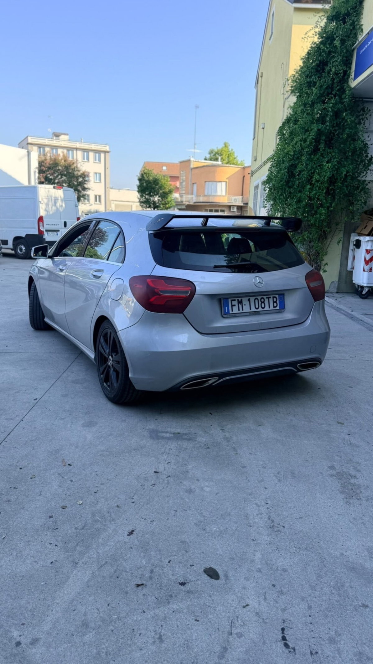Mercedes-Benz Classe A 180 d Automatic Premium (4)