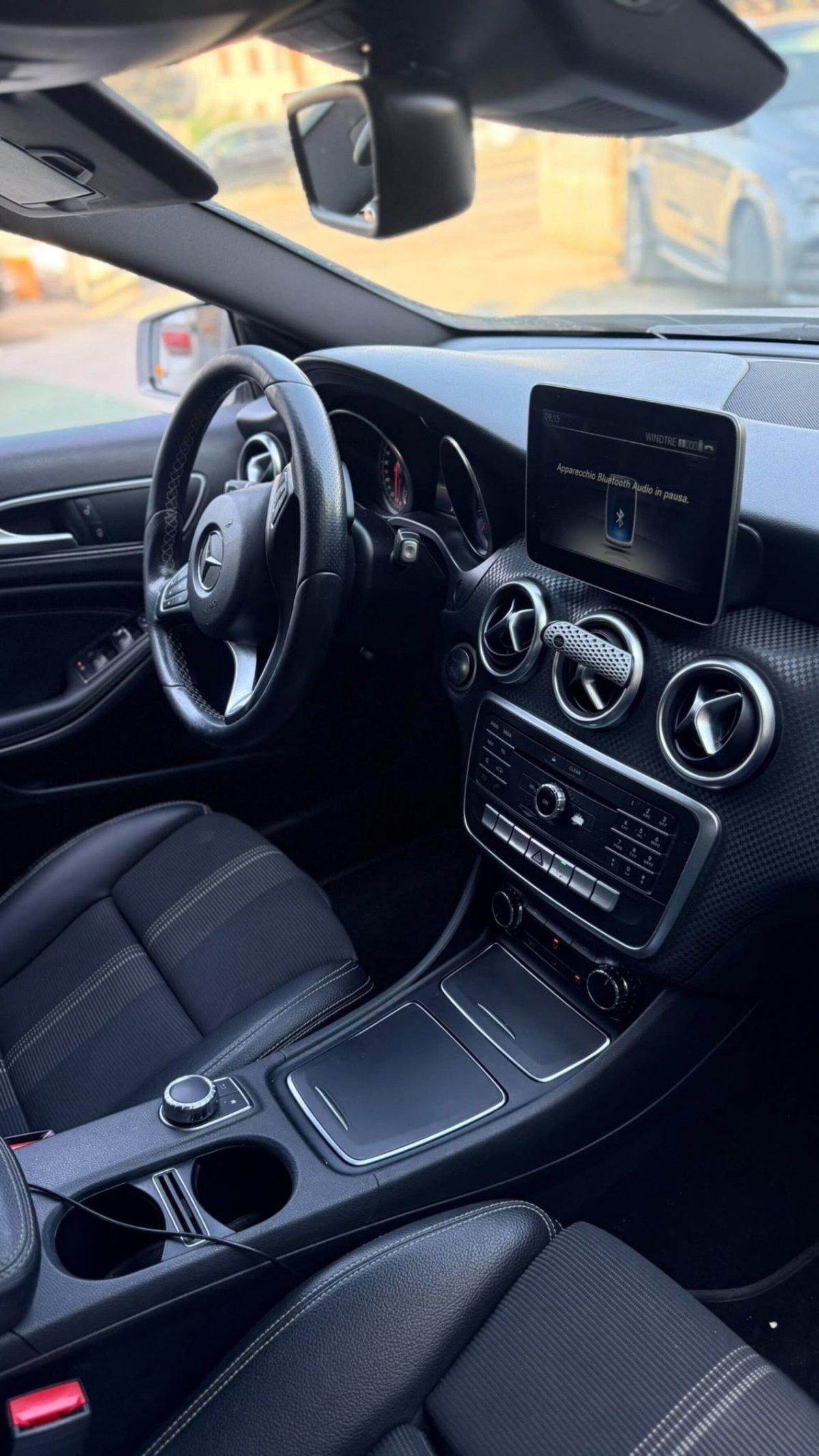 Mercedes-Benz Classe A 180 d Automatic Premium (7)