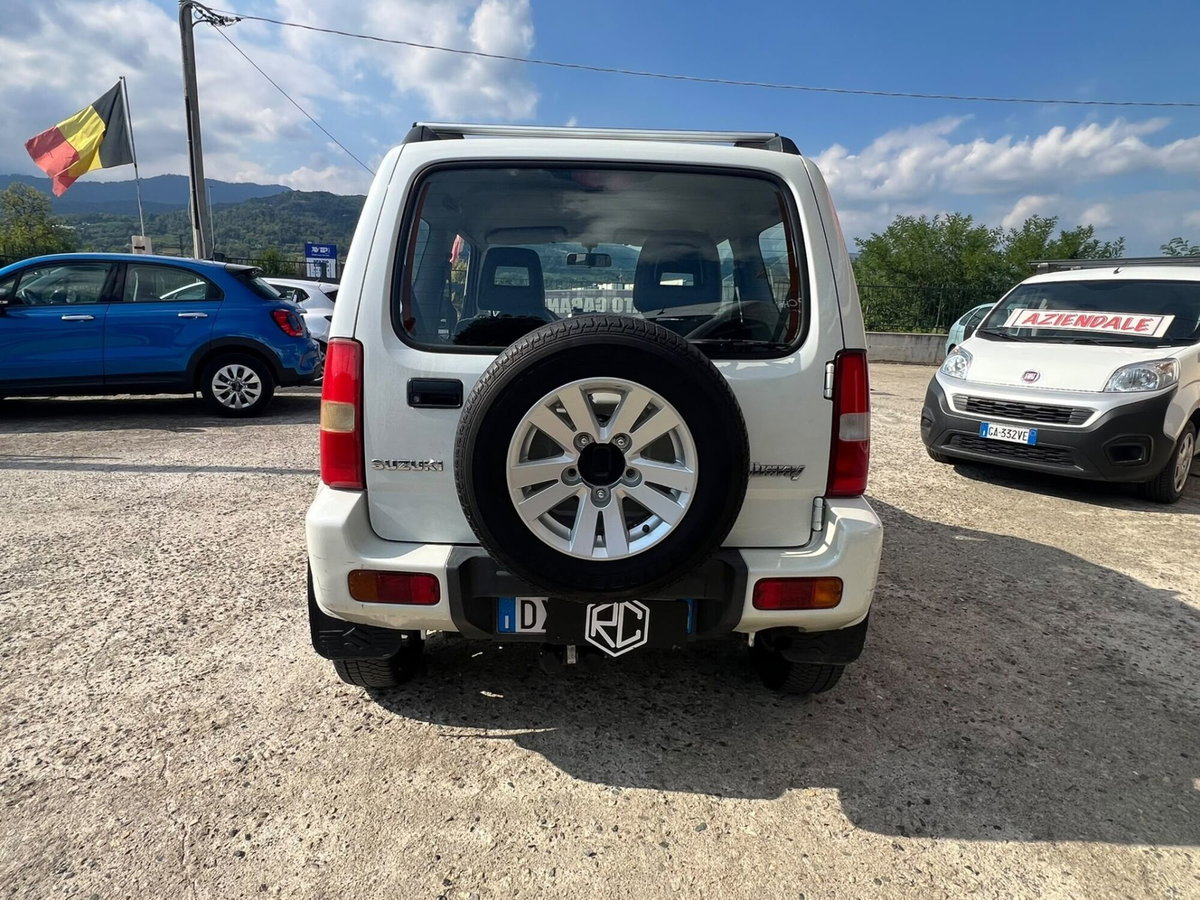 Suzuki Jimny 1.5 DDiS cat 4WD Special (5)