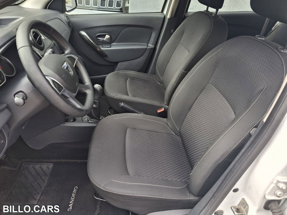 Dacia Sandero 0.9 TCe 12V 90CV Start&Stop Ambiance (9)