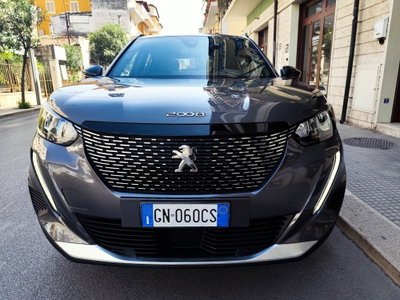 Peugeot 2008 BlueHDi 130 S&S EAT8 Allure Pack (2)