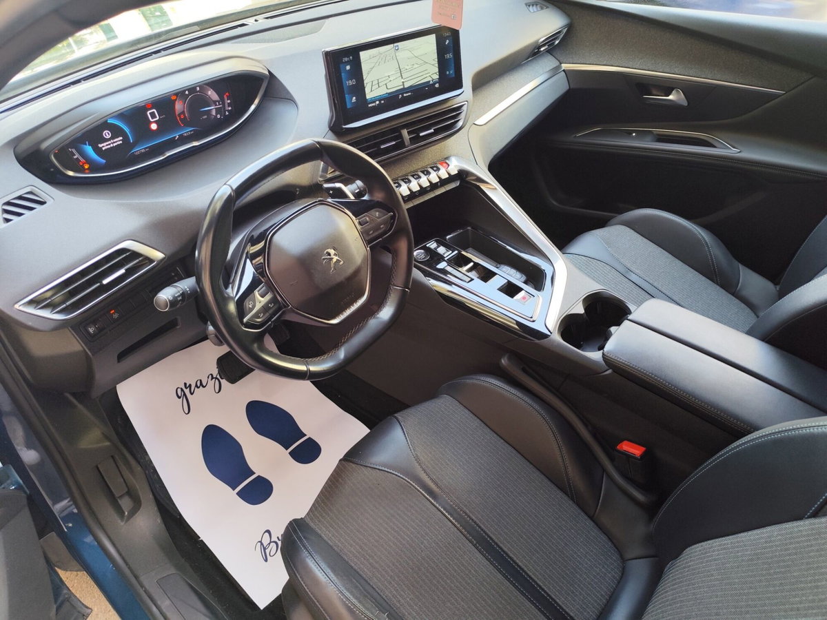 Peugeot 3008 BlueHDi 130 S&S Allure (12)