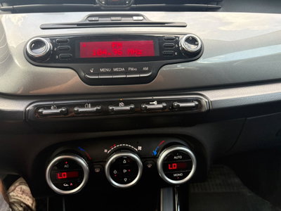 Alfa Romeo Giulietta 2.0 JTDm-2 Distinctive 140cv (13)