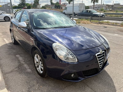 Alfa Romeo Giulietta 2.0 JTDm-2 Distinctive 140cv (3)