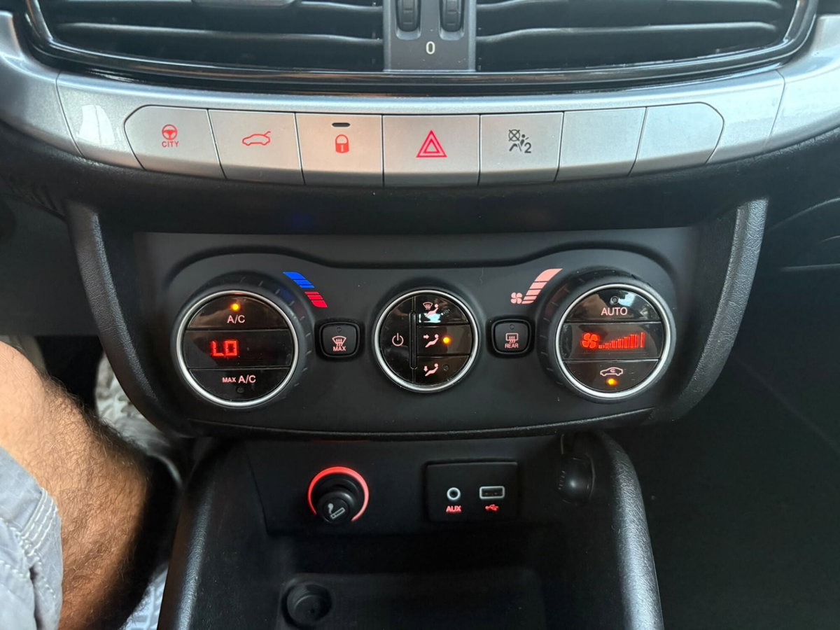 Fiat Tipo Tipo 1.6 Mjt 4 porte Easy (14)