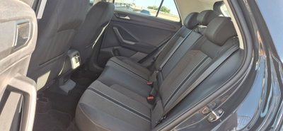 Volkswagen T-Roc 1.6 TDI SCR Business BlueMotion Technology (12)