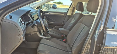 Volkswagen T-Roc 1.6 TDI SCR Business BlueMotion Technology (8)