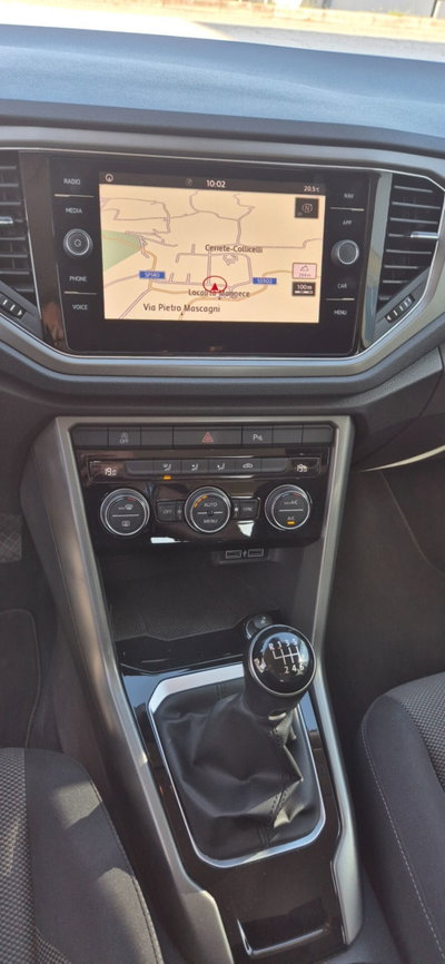Volkswagen T-Roc 1.6 TDI SCR Business BlueMotion Technology (9)