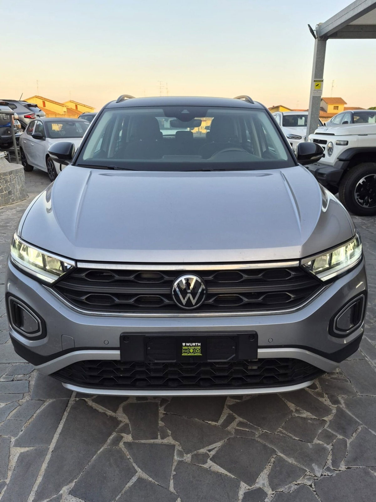 Volkswagen T-Roc 2.0 tdi Life 150cv dsg (2)