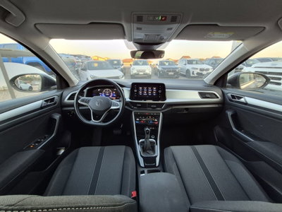 Volkswagen T-Roc 2.0 tdi Life 150cv dsg (9)
