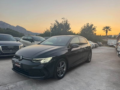 Volkswagen Golf 2.0 TDI 150 CV SCR R-Line (3)