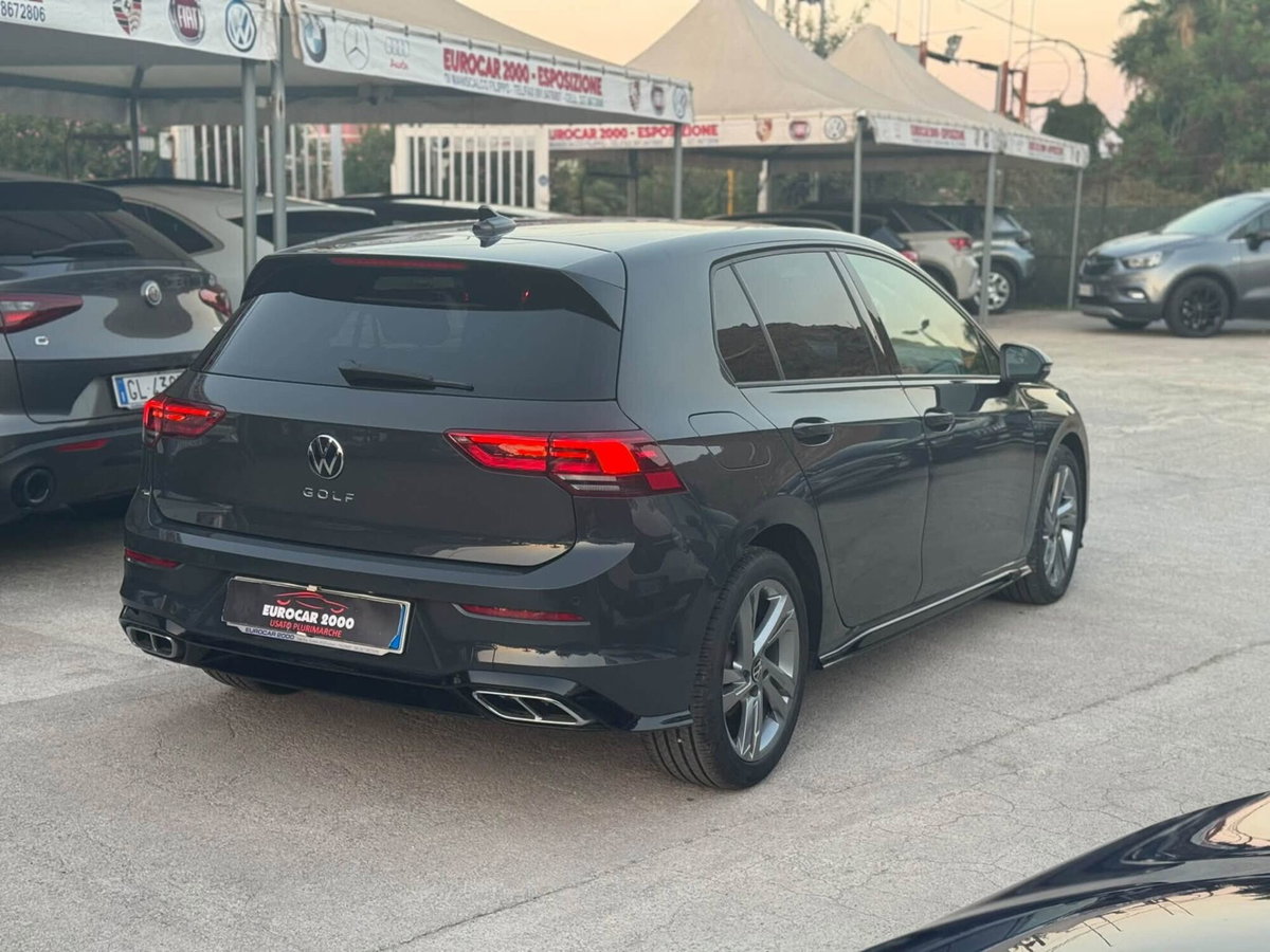 Volkswagen Golf 2.0 TDI 150 CV SCR R-Line (6)