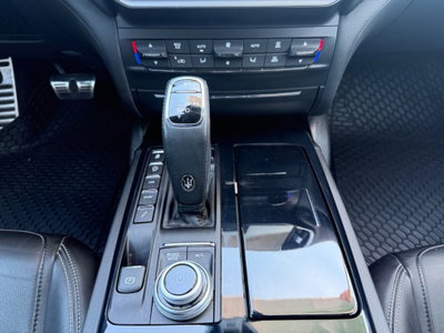 Maserati Ghibli Ghibli L4 330 CV MHEV Gransport (12)