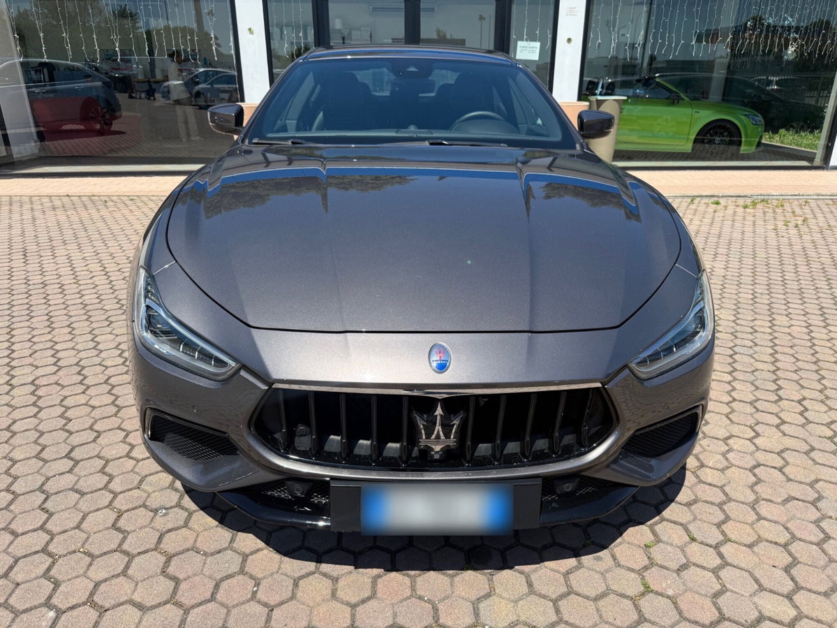 Maserati Ghibli Ghibli L4 330 CV MHEV Gransport (2)