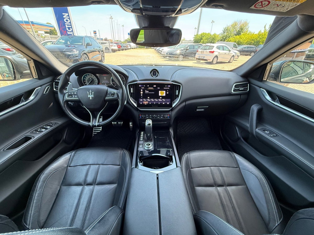 Maserati Ghibli Ghibli L4 330 CV MHEV Gransport (9)