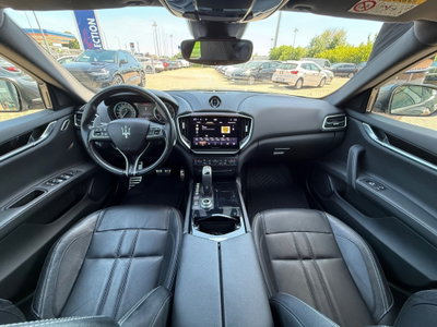 Maserati Ghibli Ghibli L4 330 CV MHEV Gransport (9)