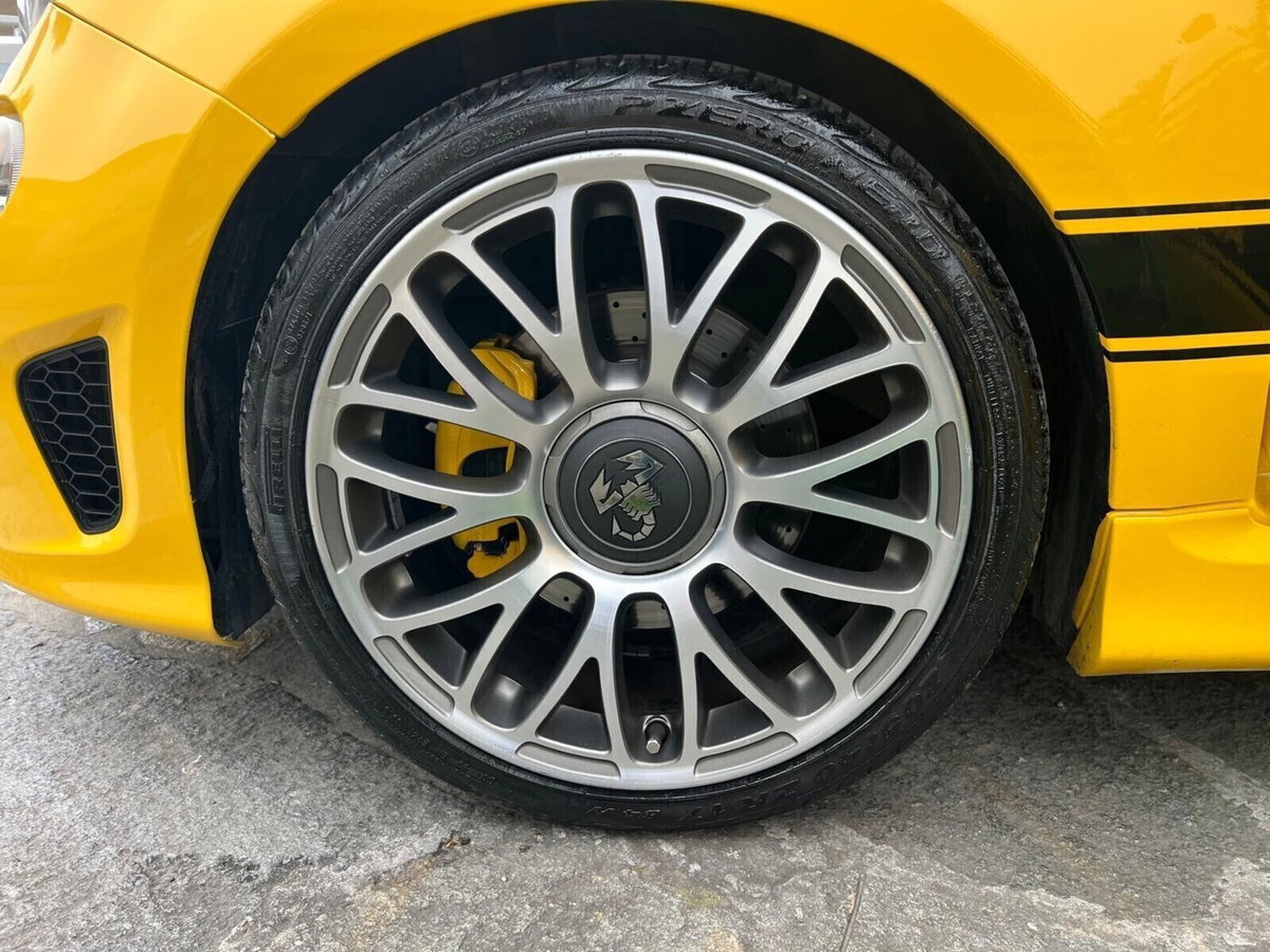 Abarth 595 595 1.4 Turbo T-Jet 165 CV Turismo (14)
