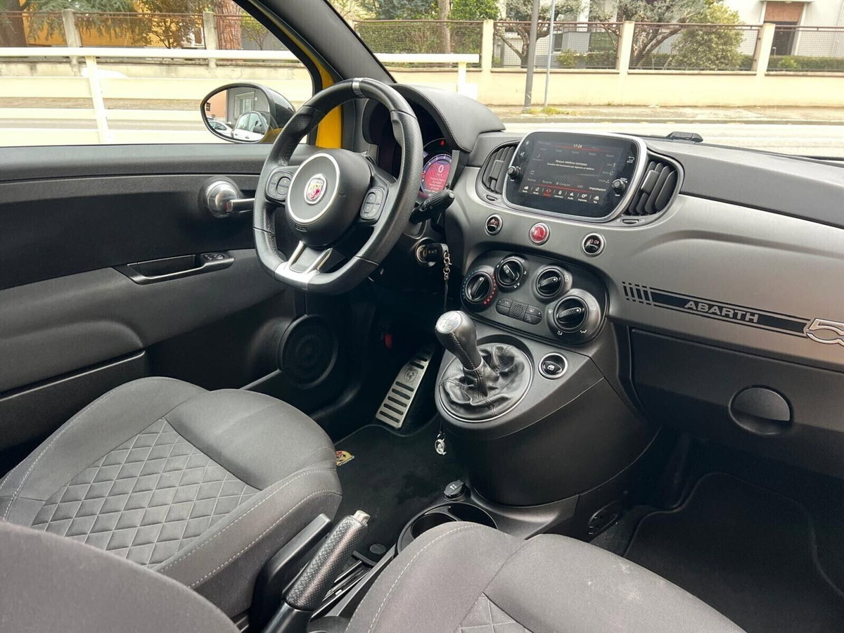 Abarth 595 595 1.4 Turbo T-Jet 165 CV Turismo (15)