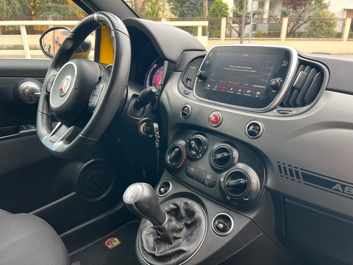 Abarth 595 595 1.4 Turbo T-Jet 165 CV Turismo (16)