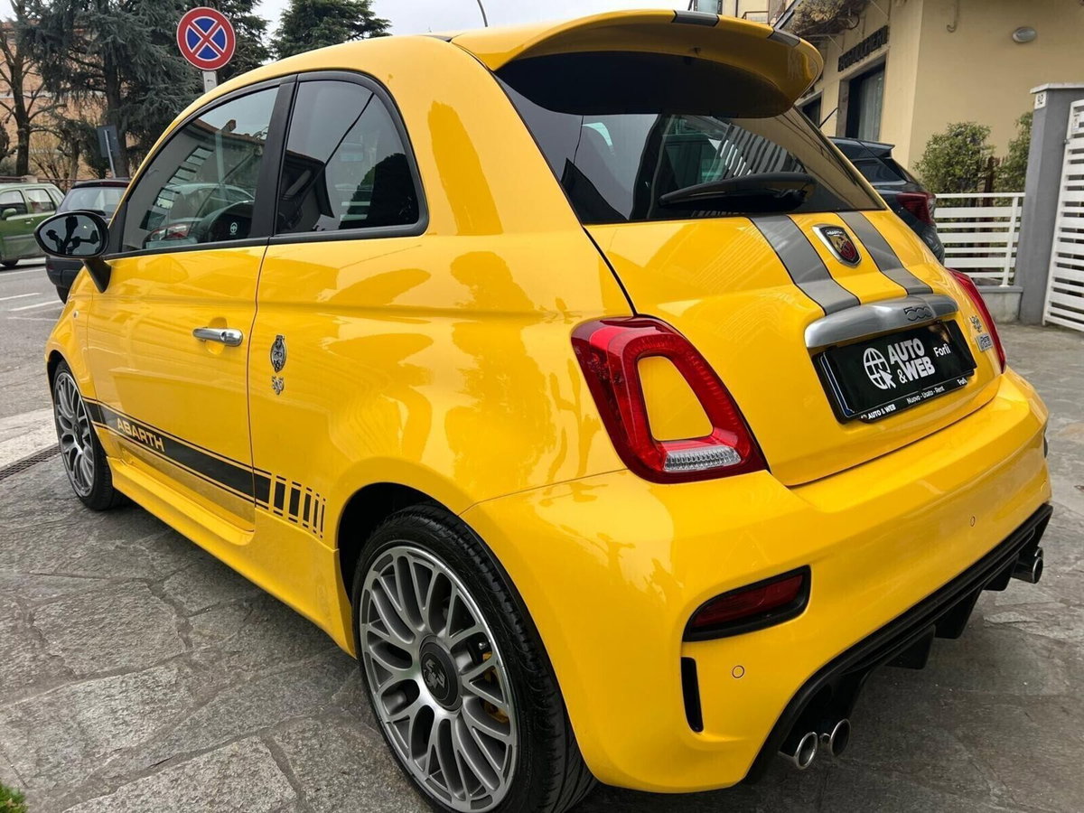 Abarth 595 595 1.4 Turbo T-Jet 165 CV Turismo (9)