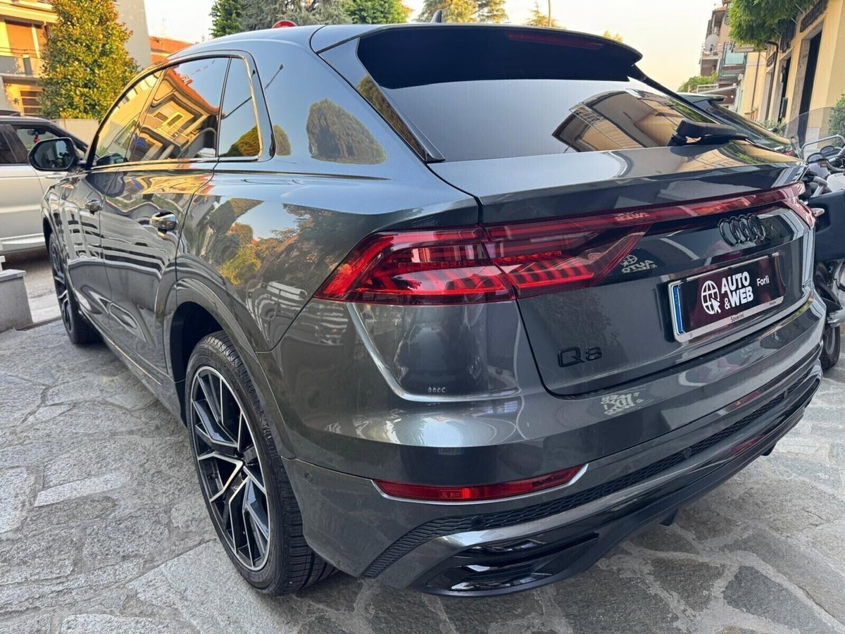 Audi Q8 Q8 55 TFSI quattro tiptronic Sport (10)