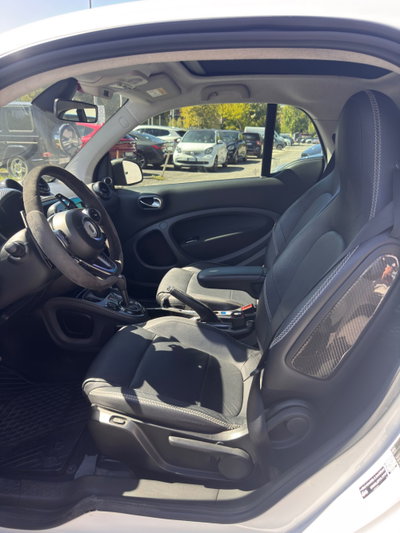 smart Fortwo BRABUS 0.9 Turbo twinamic parisblue Xclusive (10)