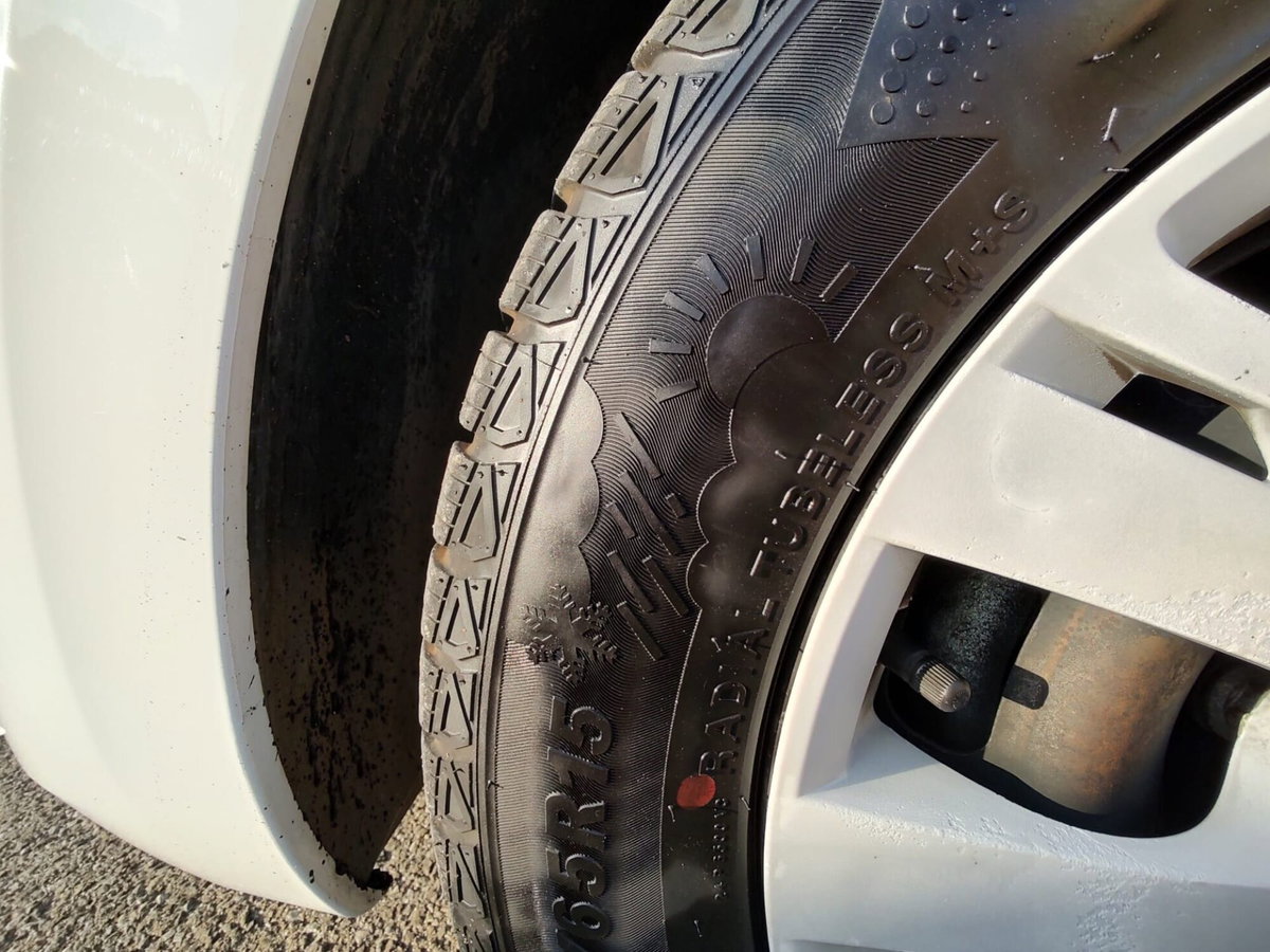 Peugeot 208 82 5p. GPL Allure (11)