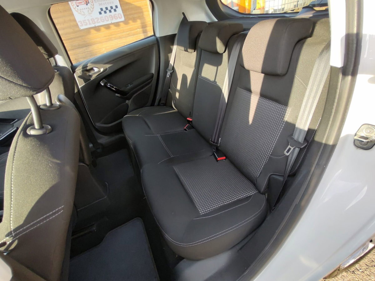 Peugeot 208 82 5p. GPL Allure (14)