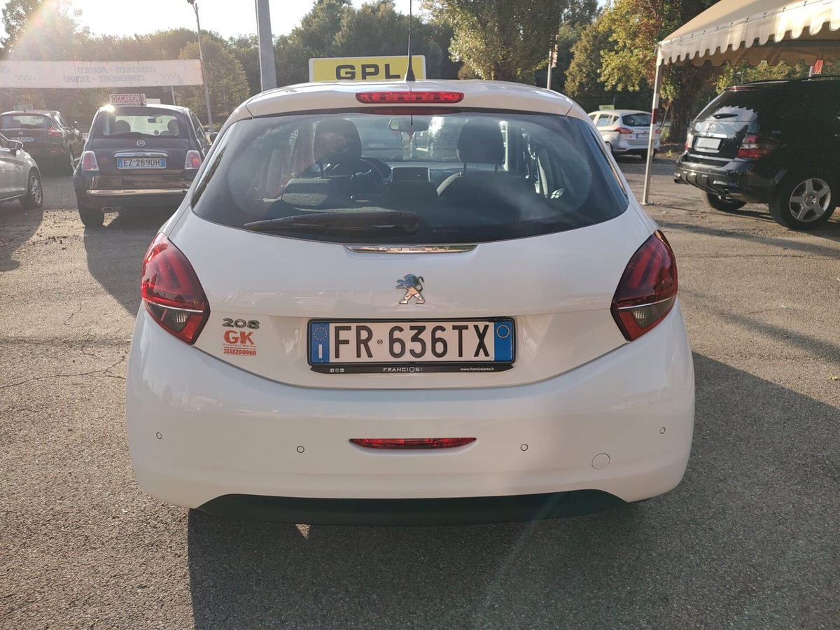 Peugeot 208 82 5p. GPL Allure (8)