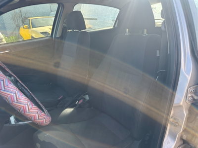 Alfa Romeo 147 1.9 JTD (120) 5 porte Progression (6)