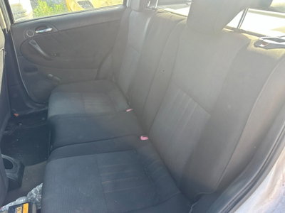 Alfa Romeo 147 1.9 JTD (120) 5 porte Progression (7)