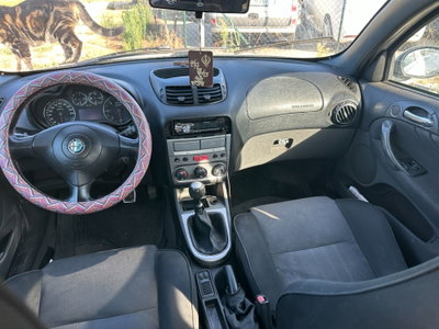 Alfa Romeo 147 1.9 JTD (120) 5 porte Progression (8)