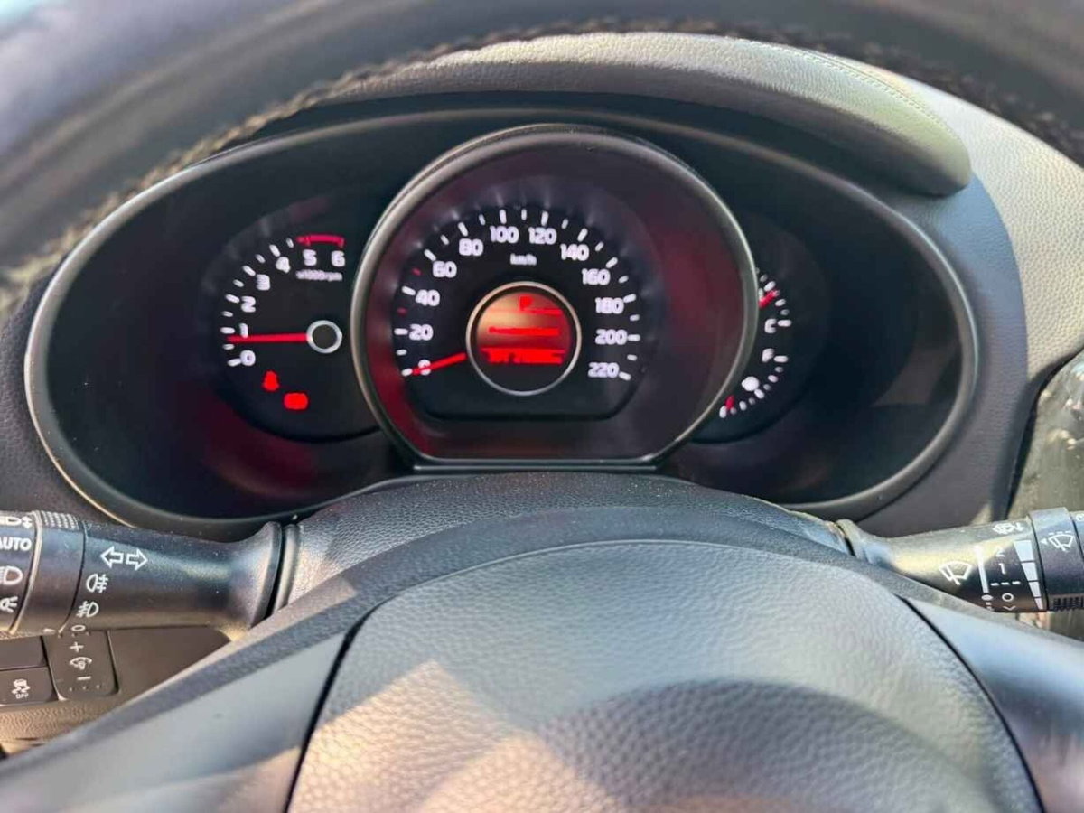 Kia Soul 1.6 CRDi You® (18)