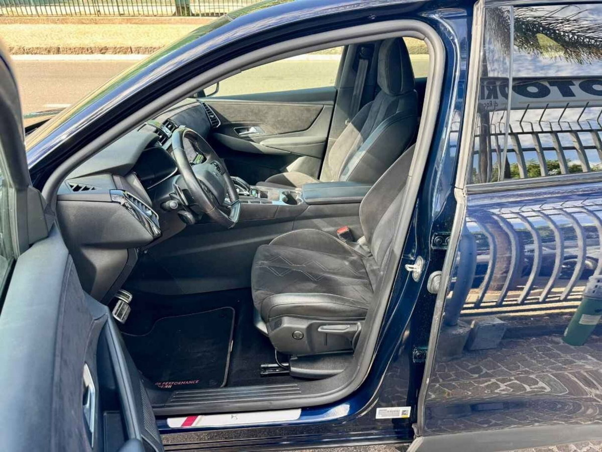 Ds DS 7 1.5 bluehdi Bastille Business 130cv auto (19)