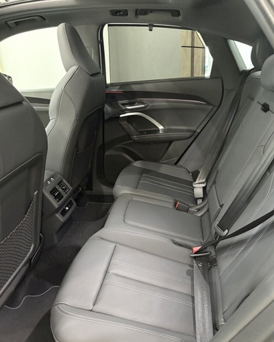 Audi Q5 Sportback 2.0 tfsi mhev+ S line edition 204cv s-tronic (13)