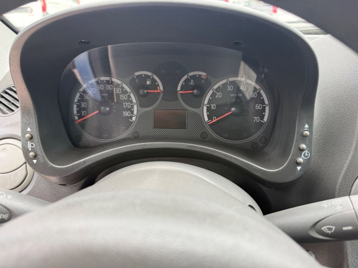 Fiat Panda 1.3 MJT 16V DPF 4x4 Climbing (16)