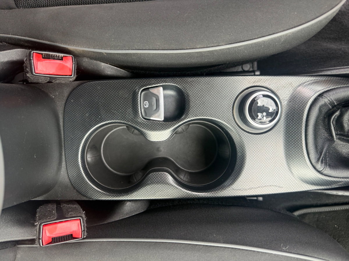 Fiat 500X 1.6 MultiJet 120 CV Lounge (18)