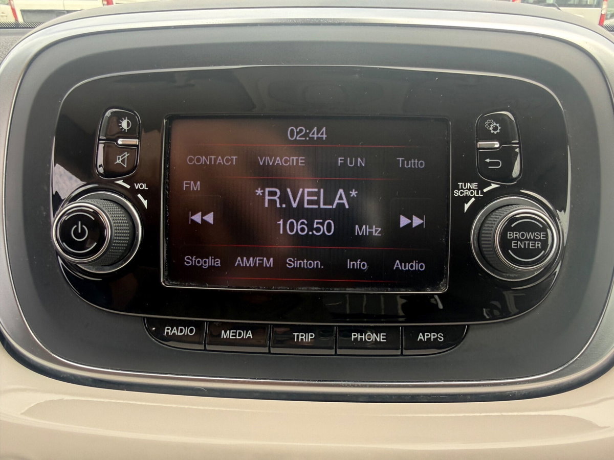Fiat 500X 1.6 MultiJet 120 CV Lounge (19)